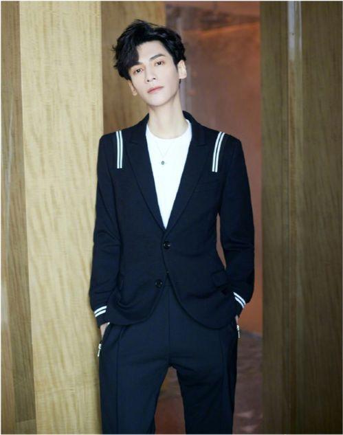 娱乐圈吃瓜爆料罗云熙